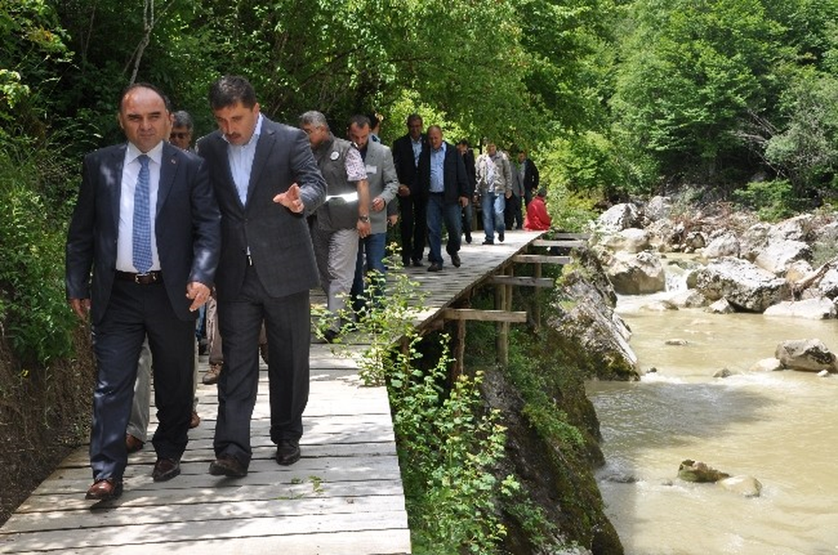 Vali Günaydın, Pınarbaşı\'nda İnceleme Yaptı