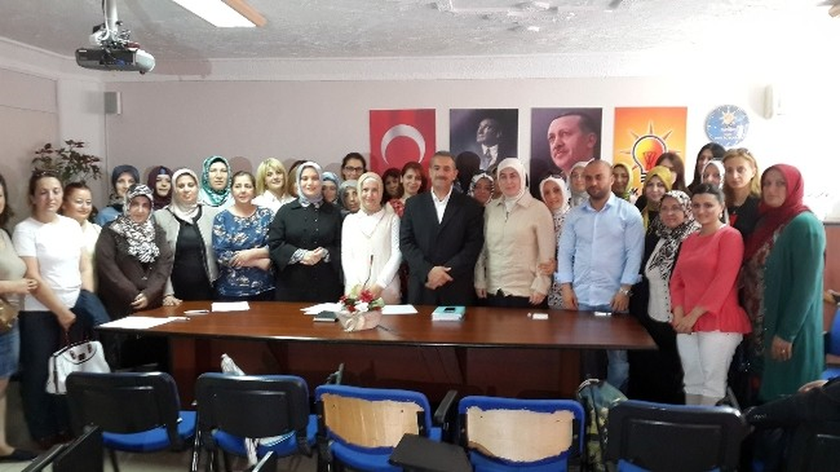 AK Parti\'de Kan Değişimi