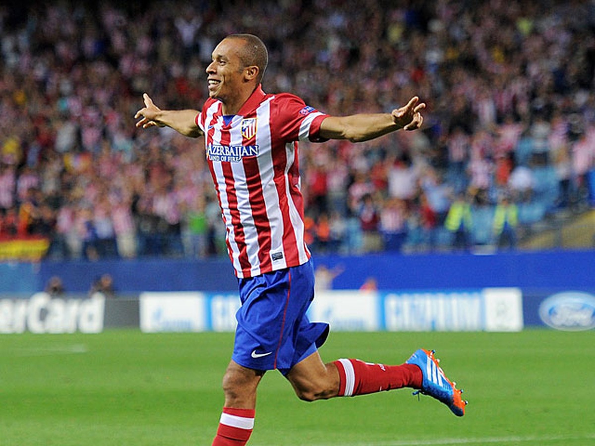 Atletico Madrid Miranda İçin Gelen Teklifi Reddeti
