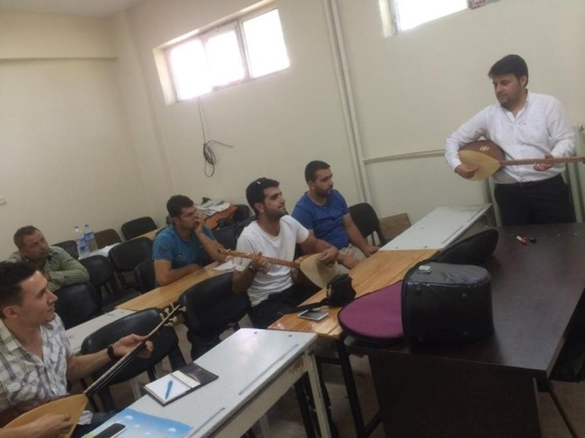 Hani\'de Bağlama Kursu Açıldı