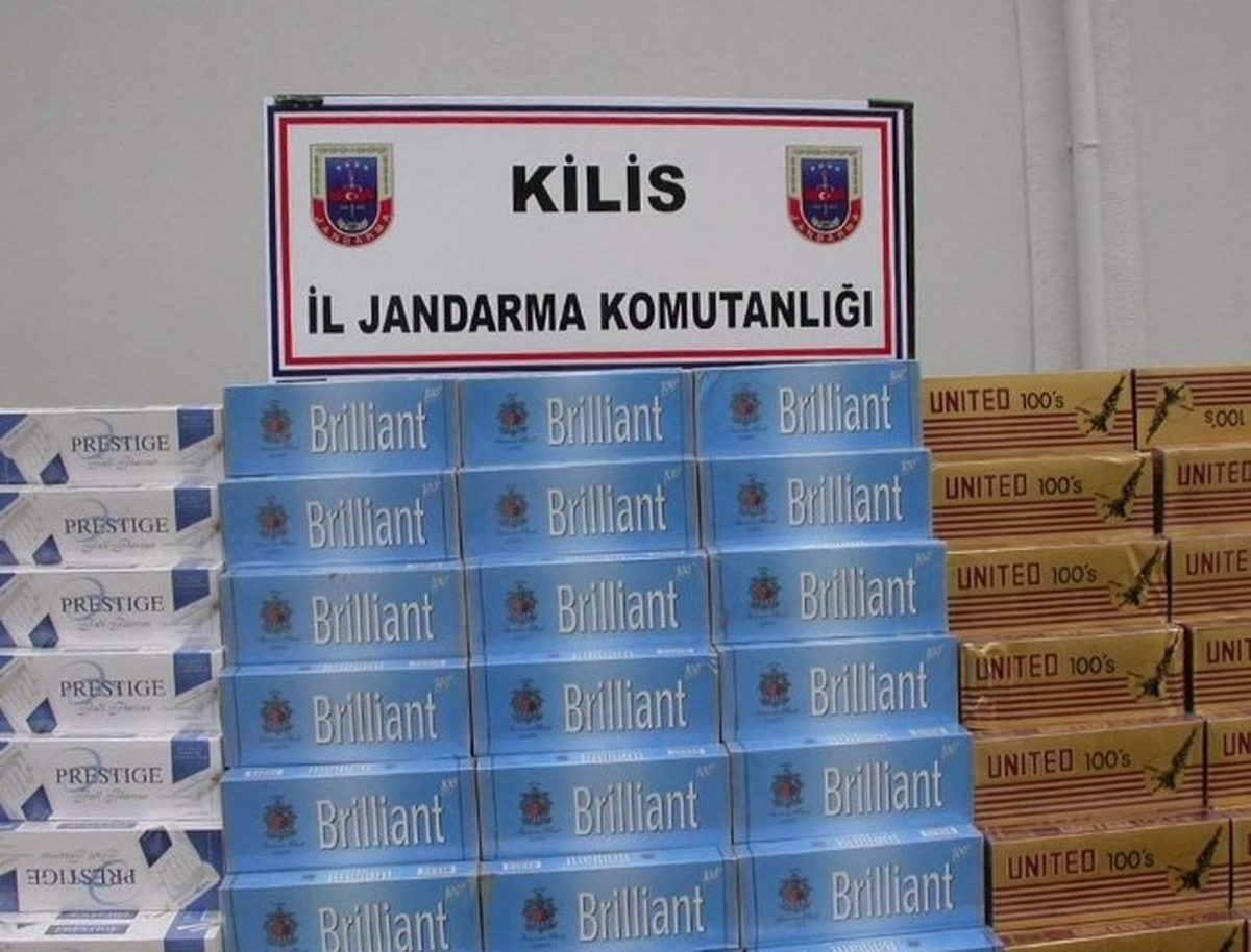 Kilis\'te 97 Bin Paket Kaçak Sigara Ele Geçirildi