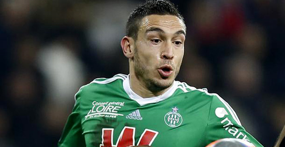 Milli Futbolcu Mevlüt Erdinç'e Hemşehrilerinden Plaket