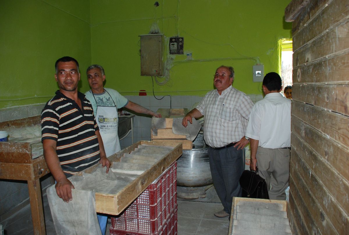 Silifke\'de Belediye Zabıta Müdürlüğü Ekiplerinden Denetim