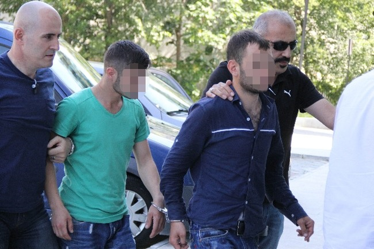 Bıçaklı Saldırıya 2 Gözaltı