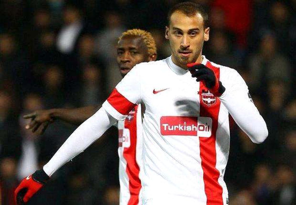 Cenk Tosun\'un Heyecanı Dorukta