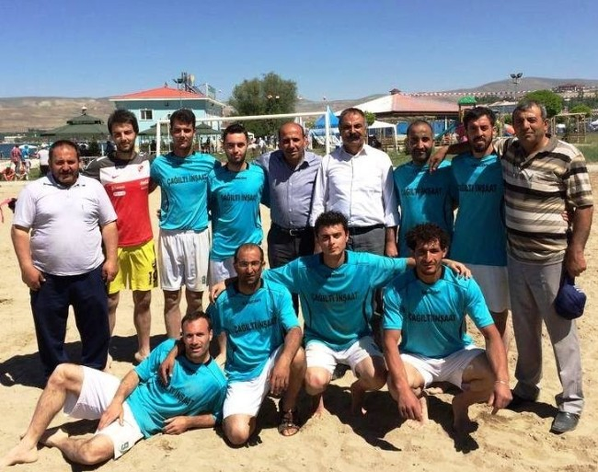 Erciş Belediyespor Plaj Futbol Takımı Şampiyon Oldu