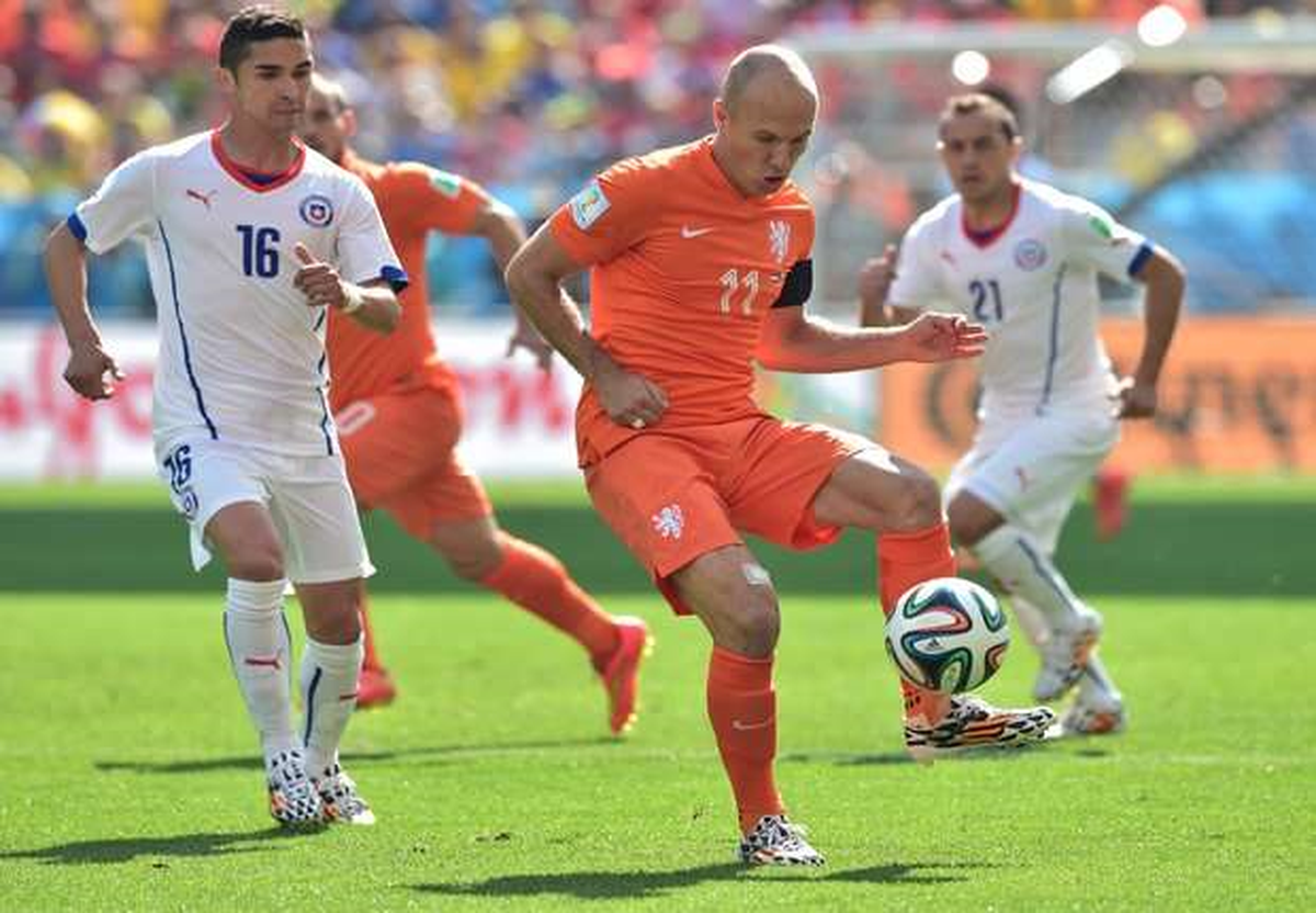 Hollanda\'yı Yedekler Lider Yaptı: 2-0