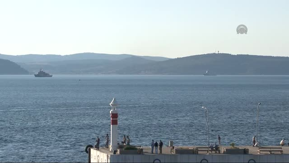 İspanya Ve Kanada Askeri Gemileri, Çanakkale Boğazı\'ndan Geçtiİ