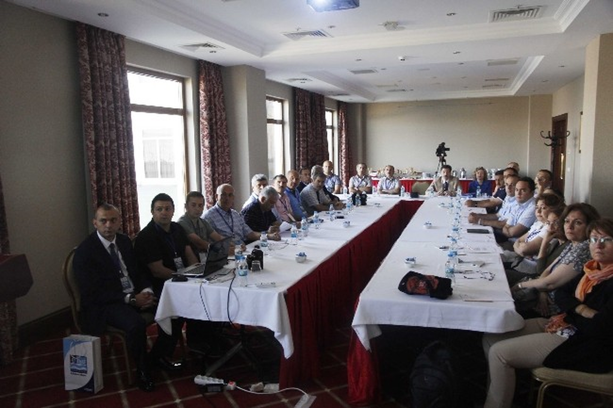 İzmit Körfezi\'nin Balıklandırma Projesi İçin Çalıştay Yapılıyor