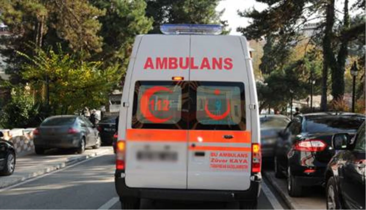 Karaman\'da Trafik Kazası: 4 Yaralı