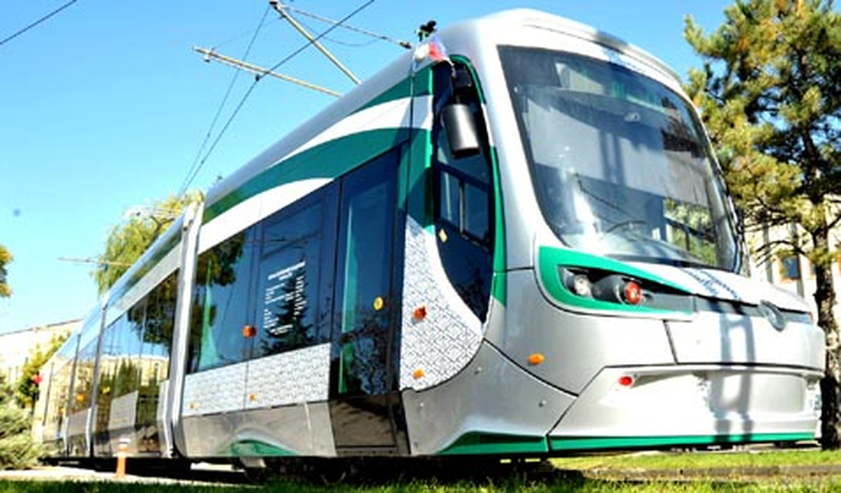 Mevlana Caddesi\'nde Tramvay Hattı Çalışmaları