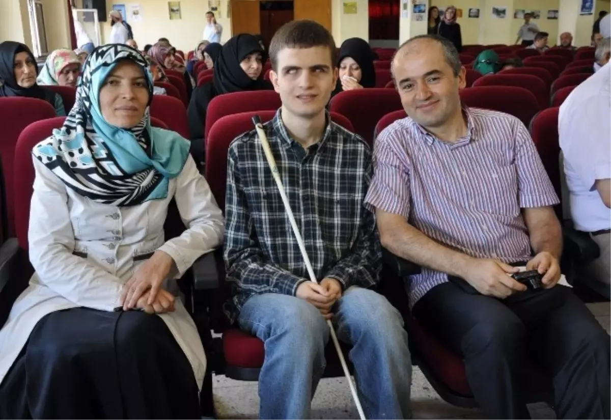 Görme Engelli Enes'in Büyük Başarısı