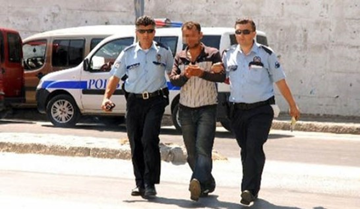 Polis 15 Hırsız Yakaladı