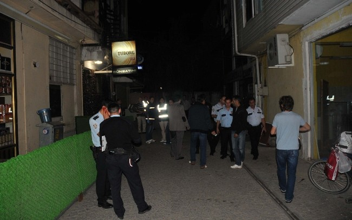 Polis İşi Sıkı Tutuyor