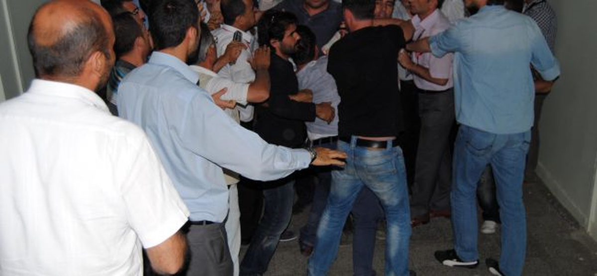 Tgc: Fırat Üniversitesi\'nde Gazetecilere Yapılan Saldırıyı Kınıyoruz