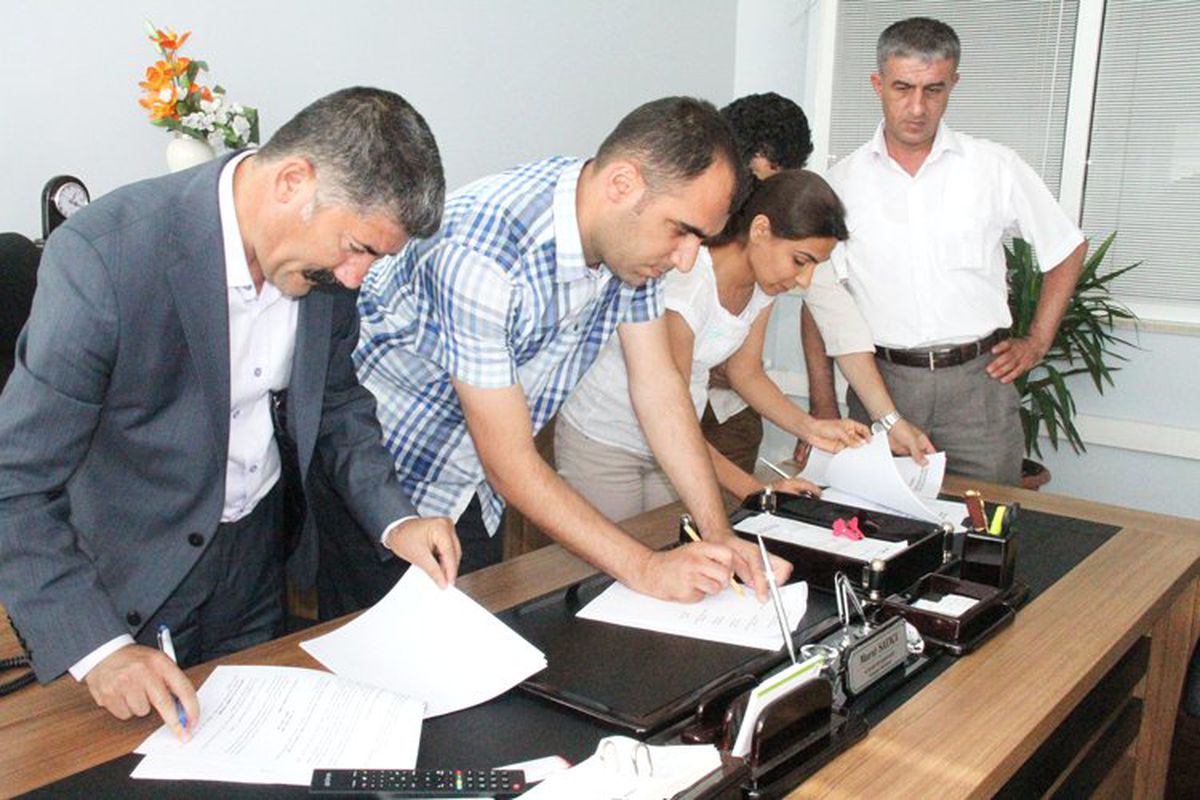 Bağlar Belediyesinde Toplu Sözleşme Sevinci