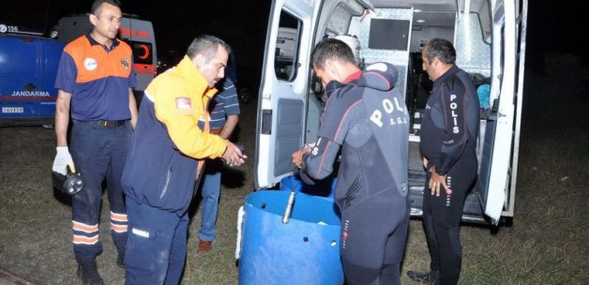 Soma\'da Balık Avlarken Göle Düşen Genç Boğuldu