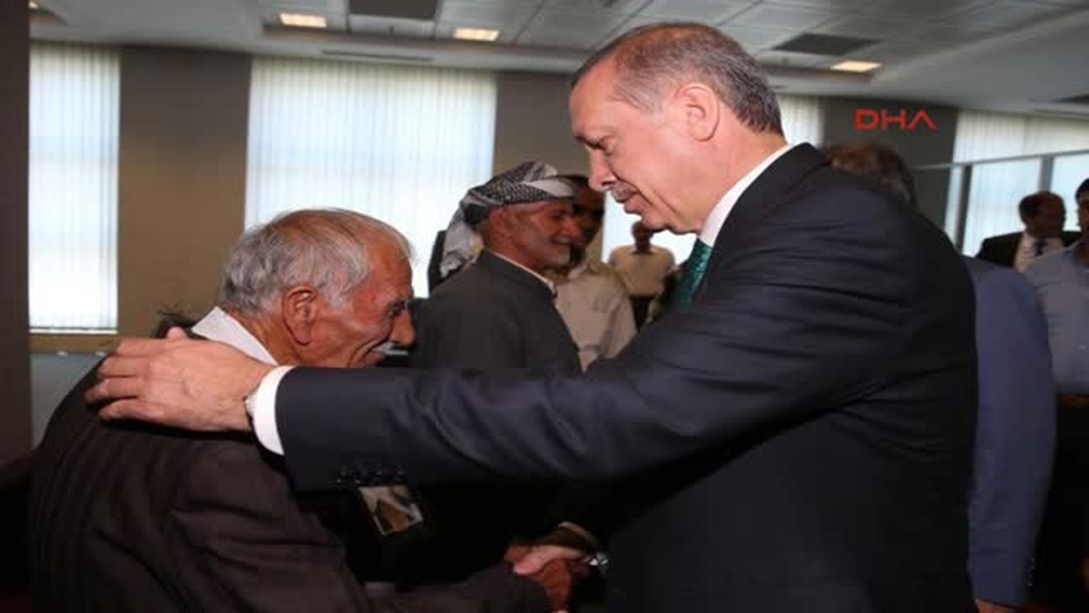 Başbakan Erdoğan, Diyarbakırlı Aileler ile Bir Araya Geldi