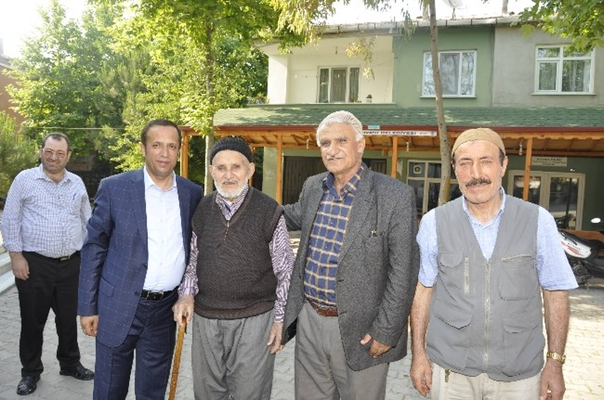 Başkan Toltar Cami Cemaati ile Sohbet Etti