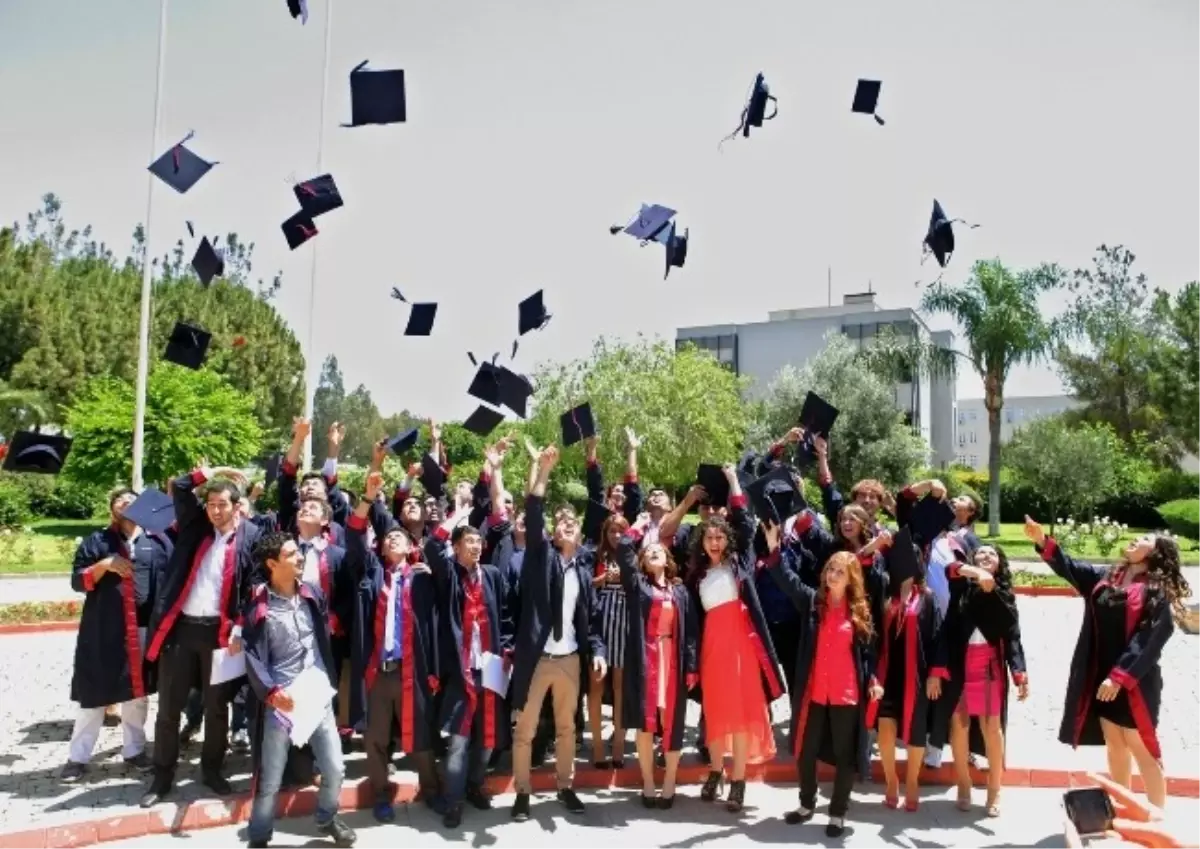 Çü Teknik Bilimler Myo 3. Dönem Mezunlarını Uğurladı