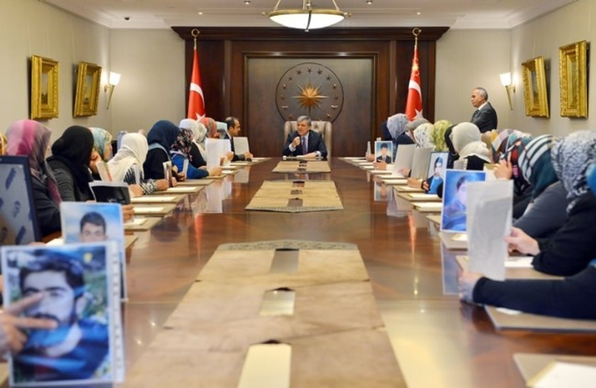 Cumhurbaşkanı Gül, Çocukları Kaçırılan Aileleri Kabul Etti