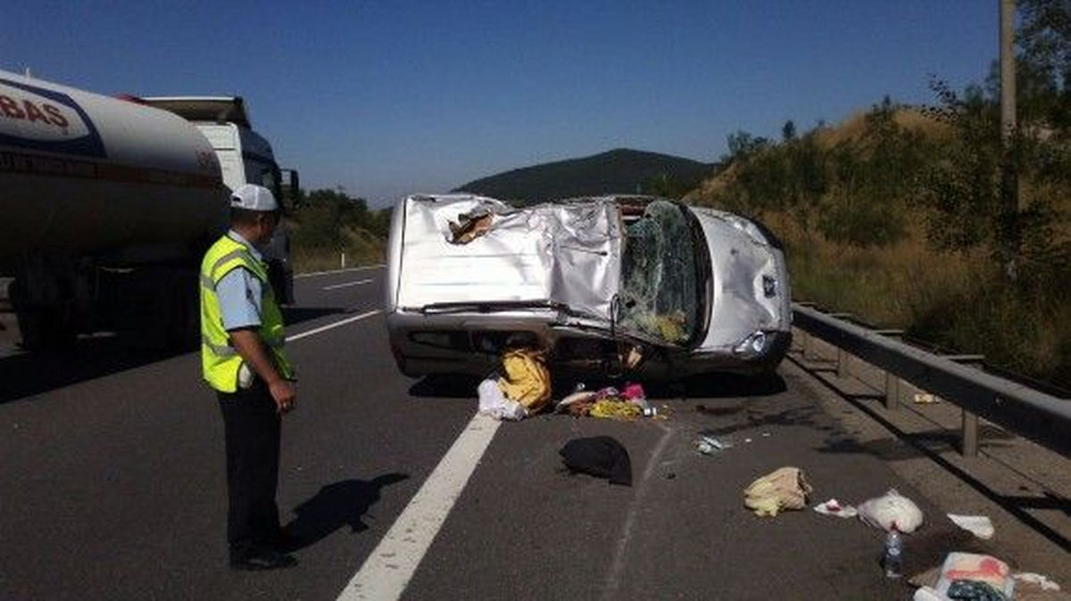 Düzce\'de Trafik Kazası: 6 Yaralı