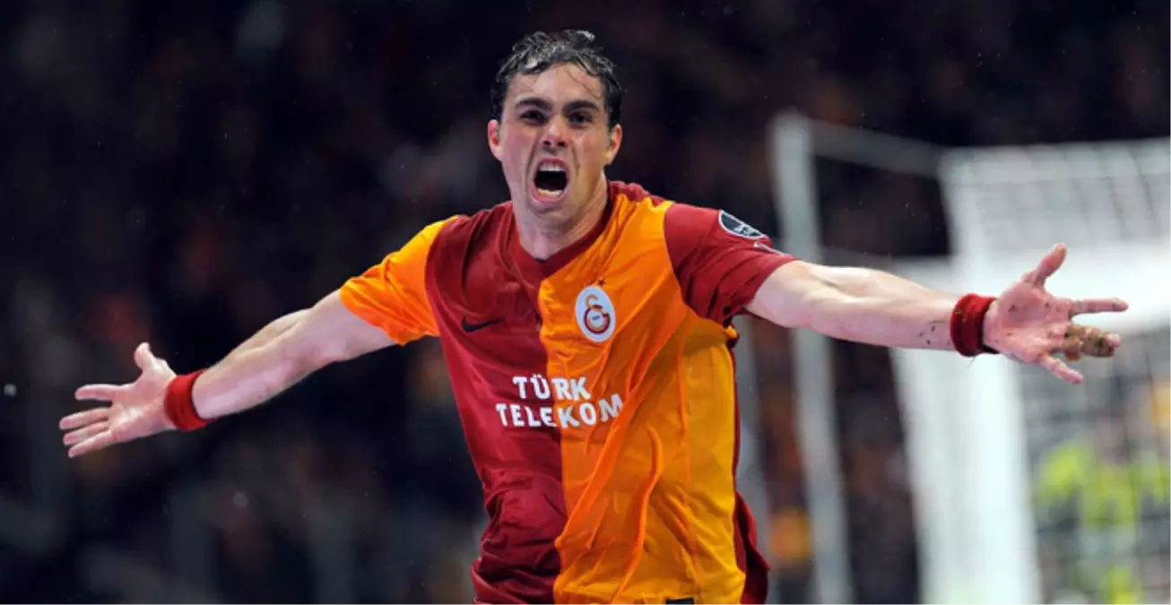 Elmander, Bröndby ile 2 Yıllık Sözleşme İmzaladı