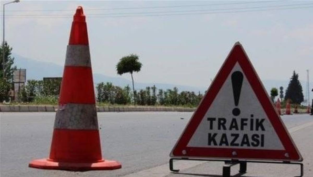 Erzurum\'da Trafik Kazası: 3 Yaralı