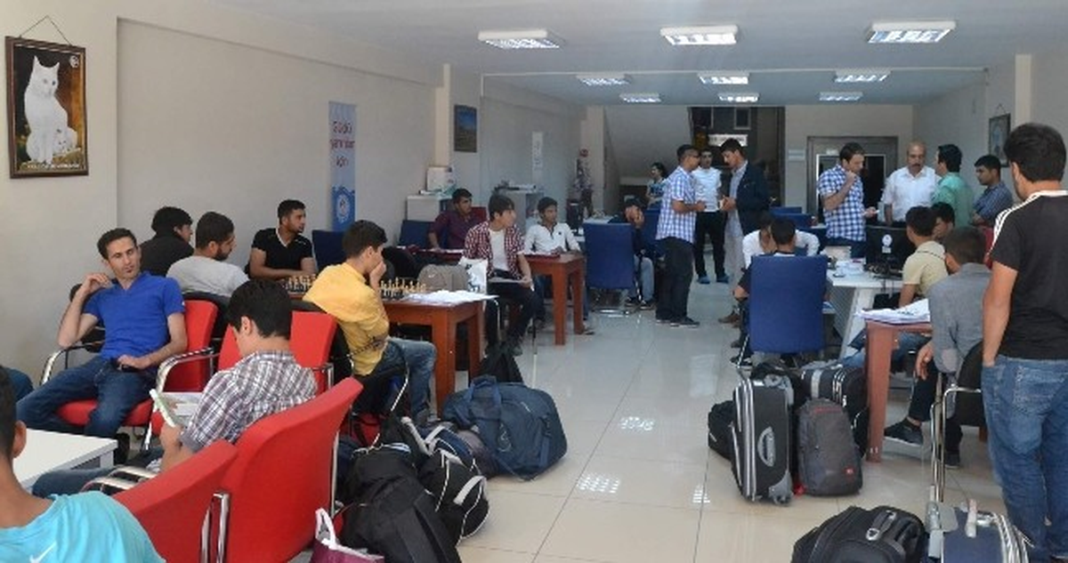 Gençlik Kampları Başladı