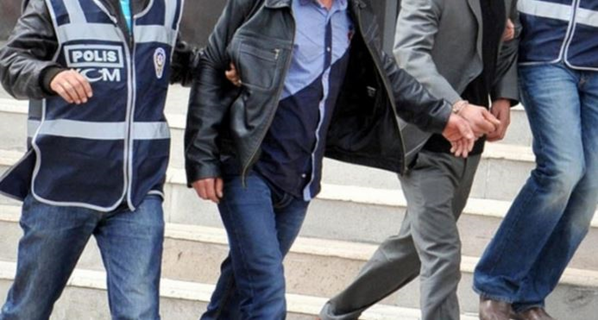 Kamu Malına Zarar Veren 3 Kişi Tutuklandı