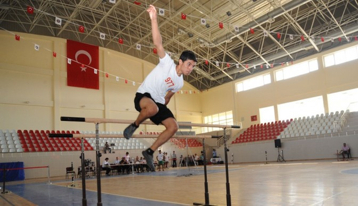 Kü\'de, Beden Eğitimi ve Spor Öğretmenliği Seçmeleri