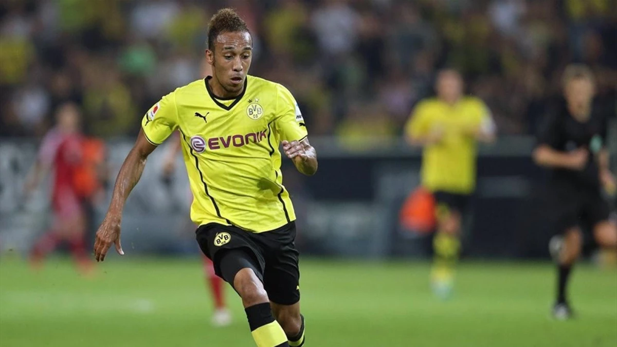 Newcastle\'da Aubameyang Sesleri