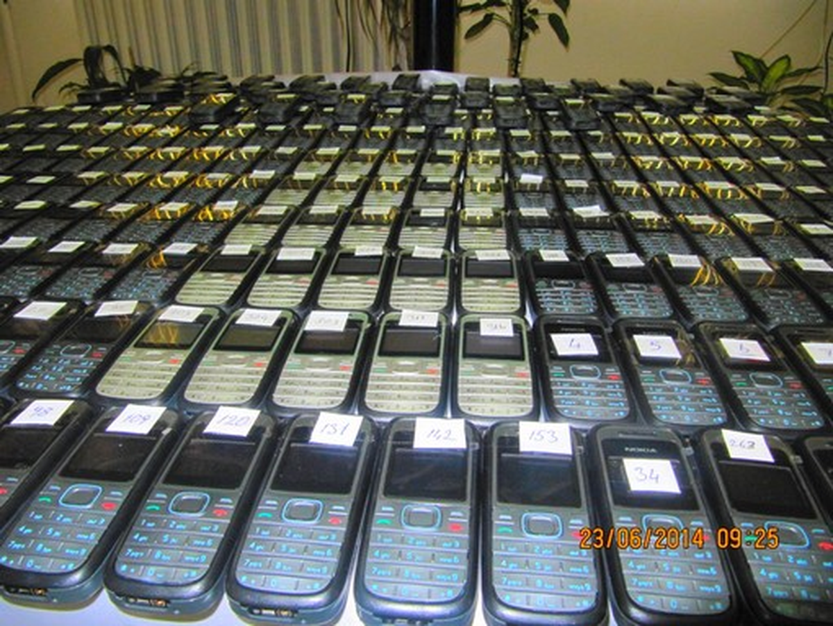 Osmancık\'ta Kaçak Cep Telefonu Operasyonu