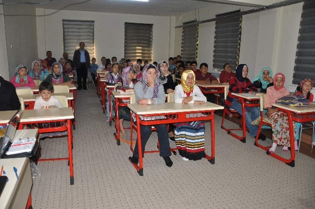 Pınarbaşı\'nda Yaz Kuran Kursu Törenle Başladı