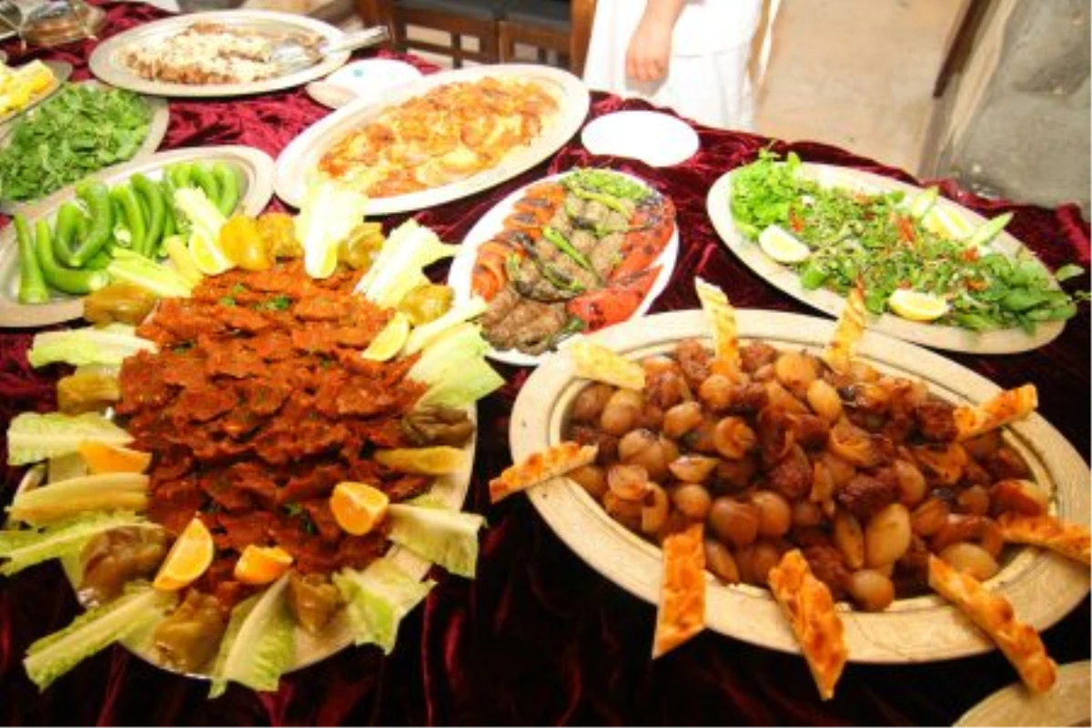 Sahan Her Gün Farklı Bir Menüyle Ramazan\'a Hazır