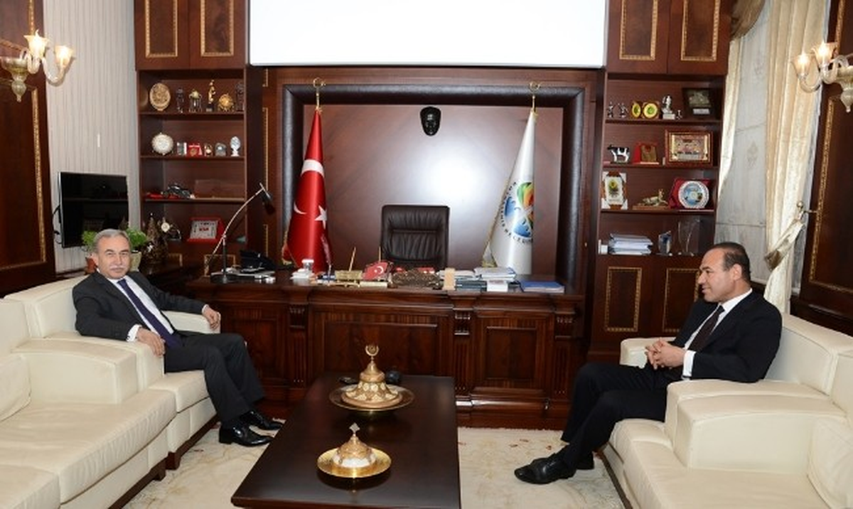 Sözlü ve Büyük, Adana\'nın Geleceğinden Umutlu
