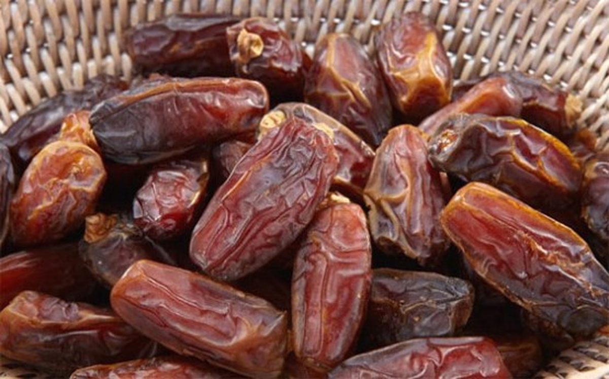 Tema Temsilcisi Çalık\'tan \'Hurma Yiyerek Gereksiz Savurganlık Yapmayın\' Çağrısı
