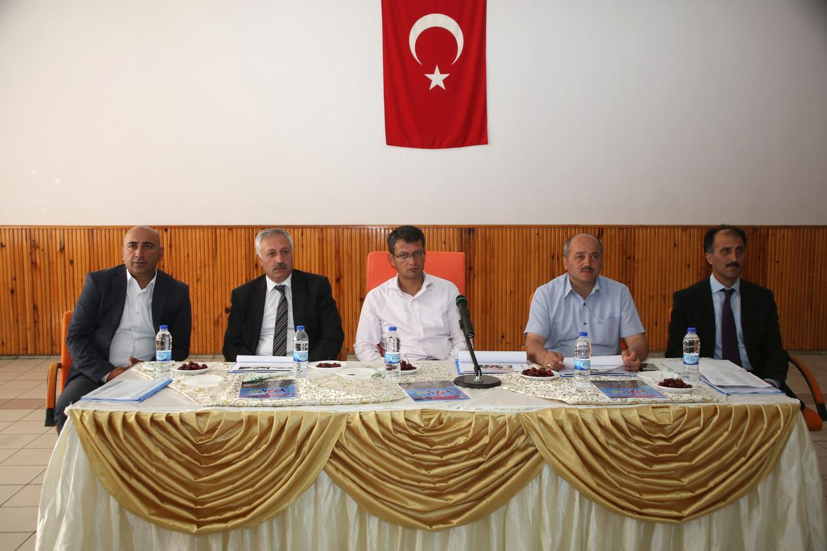 Bayburt\'ta, İl Milli Eğitim Danışma Kurulu Toplantısı Yapıldı