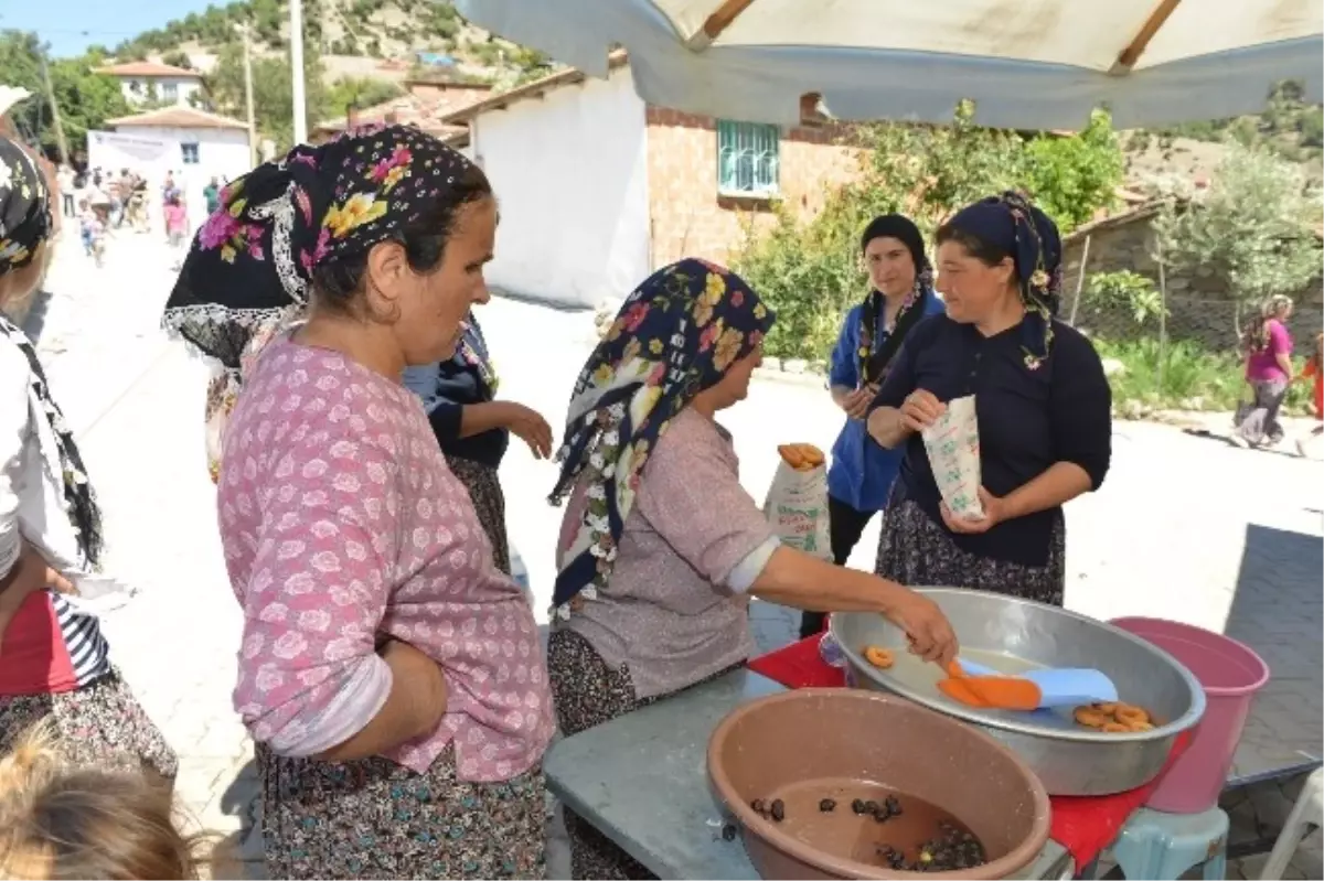 Çiğli Belediyesi Madenciler İçin Lokma Döktürdü