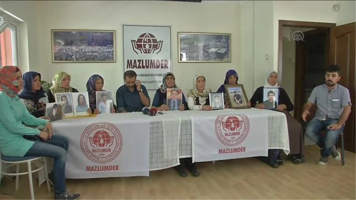 Diyarbakır\'da oturma eylemi yapan aileler, Mazlum-Der\'i ziyaret etti -