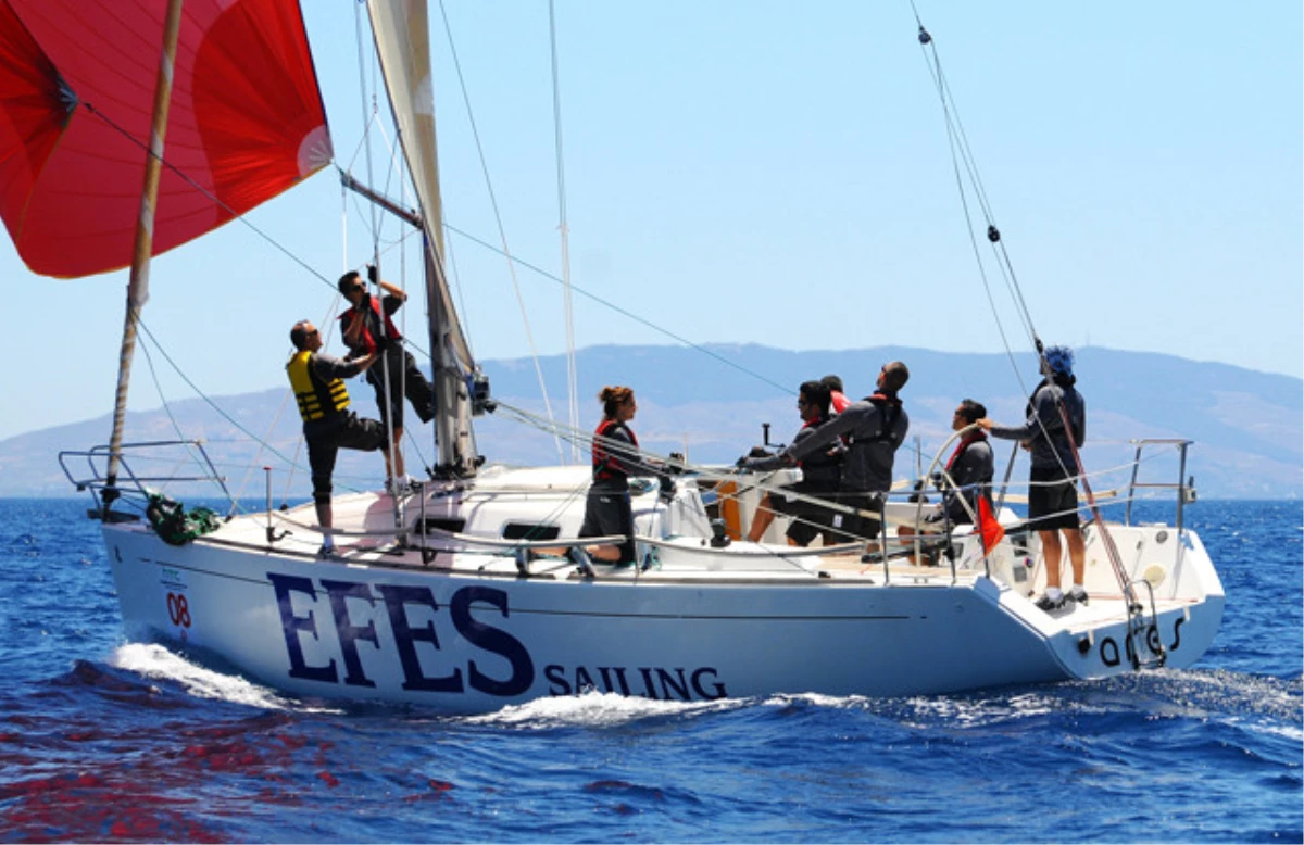 Efes Sailing Famous Cup 2014\'Te Şampiyon!
