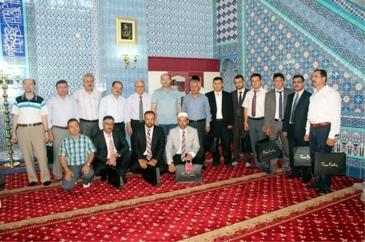 Ezanı Güzel Okuma Yarışması Bölge Finali Aydın\'da Yapıldı