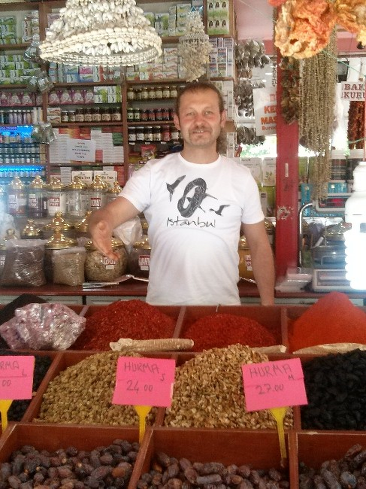 Hurmalar Tezgahlardaki Yerini Aldı