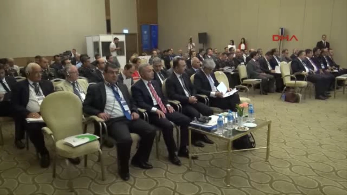 İzmir\'de İç Güvenlik ve Özel Güvenlik Sektörü Konferası