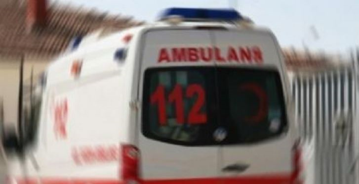 Bayramiç\'te Motosiklette Fenalaşan Sürücü Kaza Yaptı
