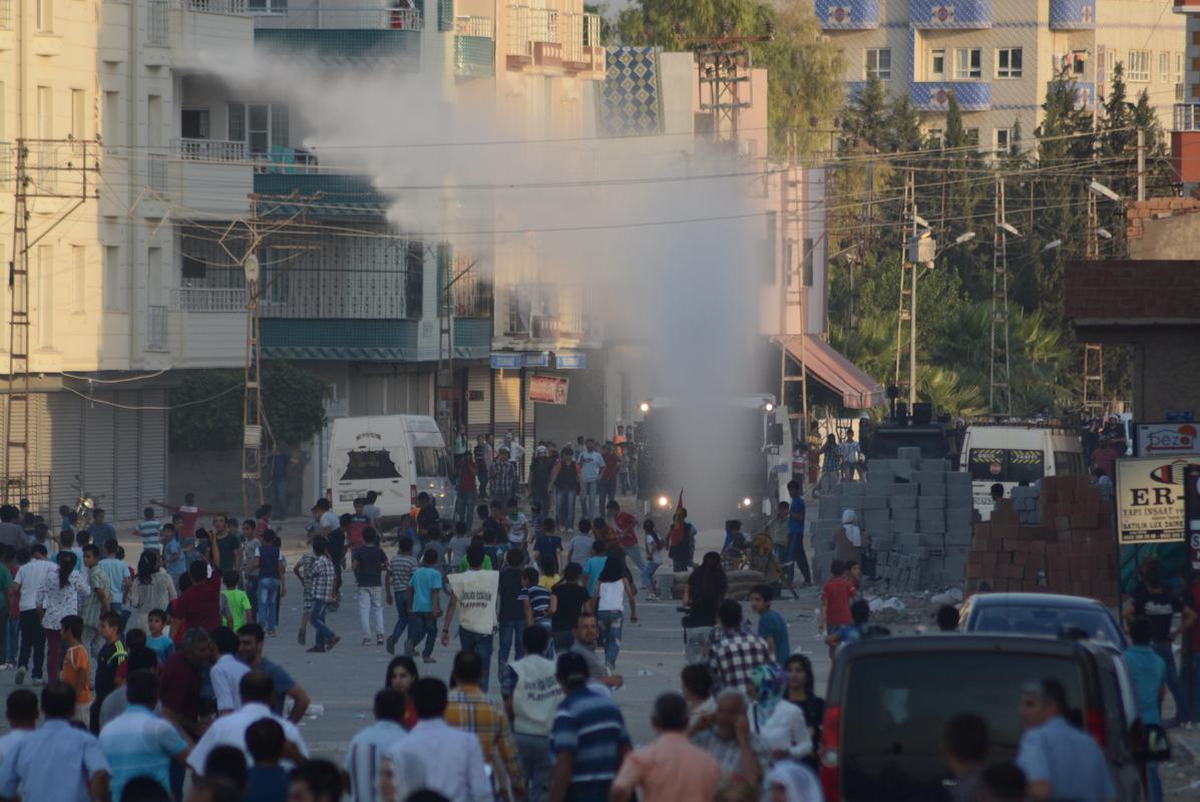 Nusaybin\'de Mitingde Gerginlik