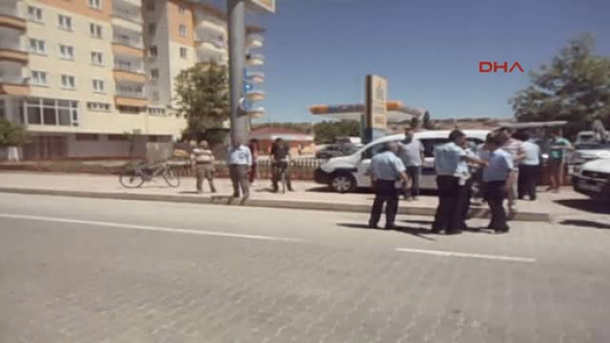 Gölbaşı\'nda Otomobilin Çarptığı Kadın Yaralandı