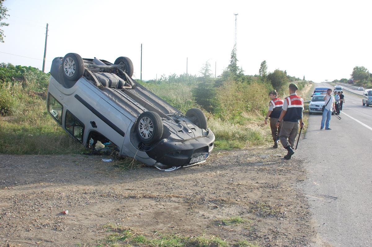 Tekirdağ\'da Trafik Kazası: 2 Yaralı