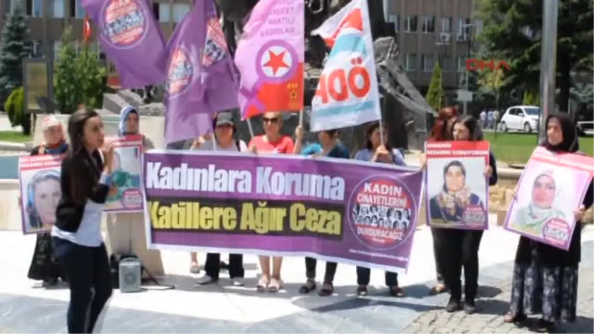 Uşak\'ta Duruşma Sonrası Protesto