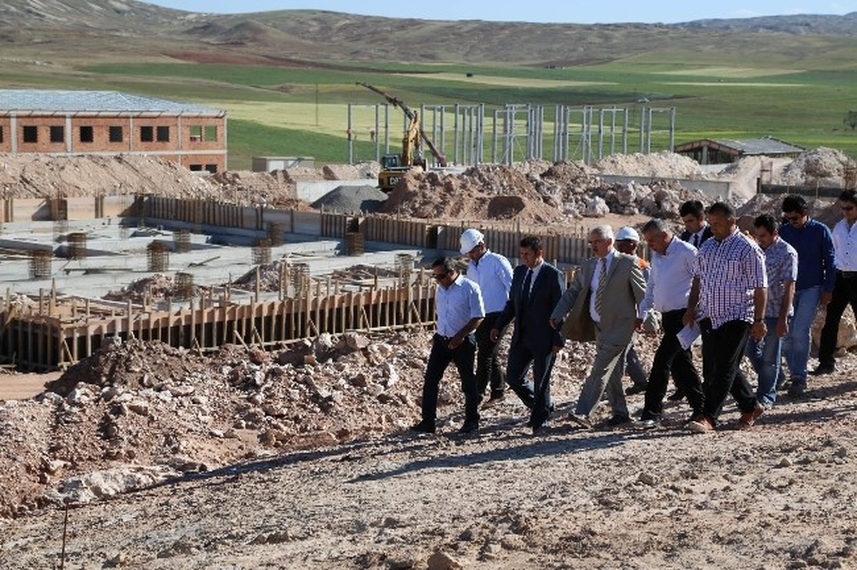 Vali Barut, Et Etnegre Tesislerinde İncelemelerde Bulundu